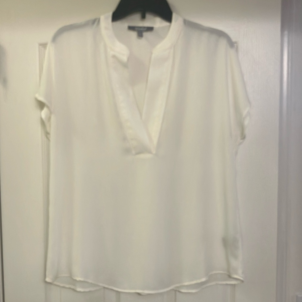 Marled Essentials Elegant Off White V-neck Women's Top